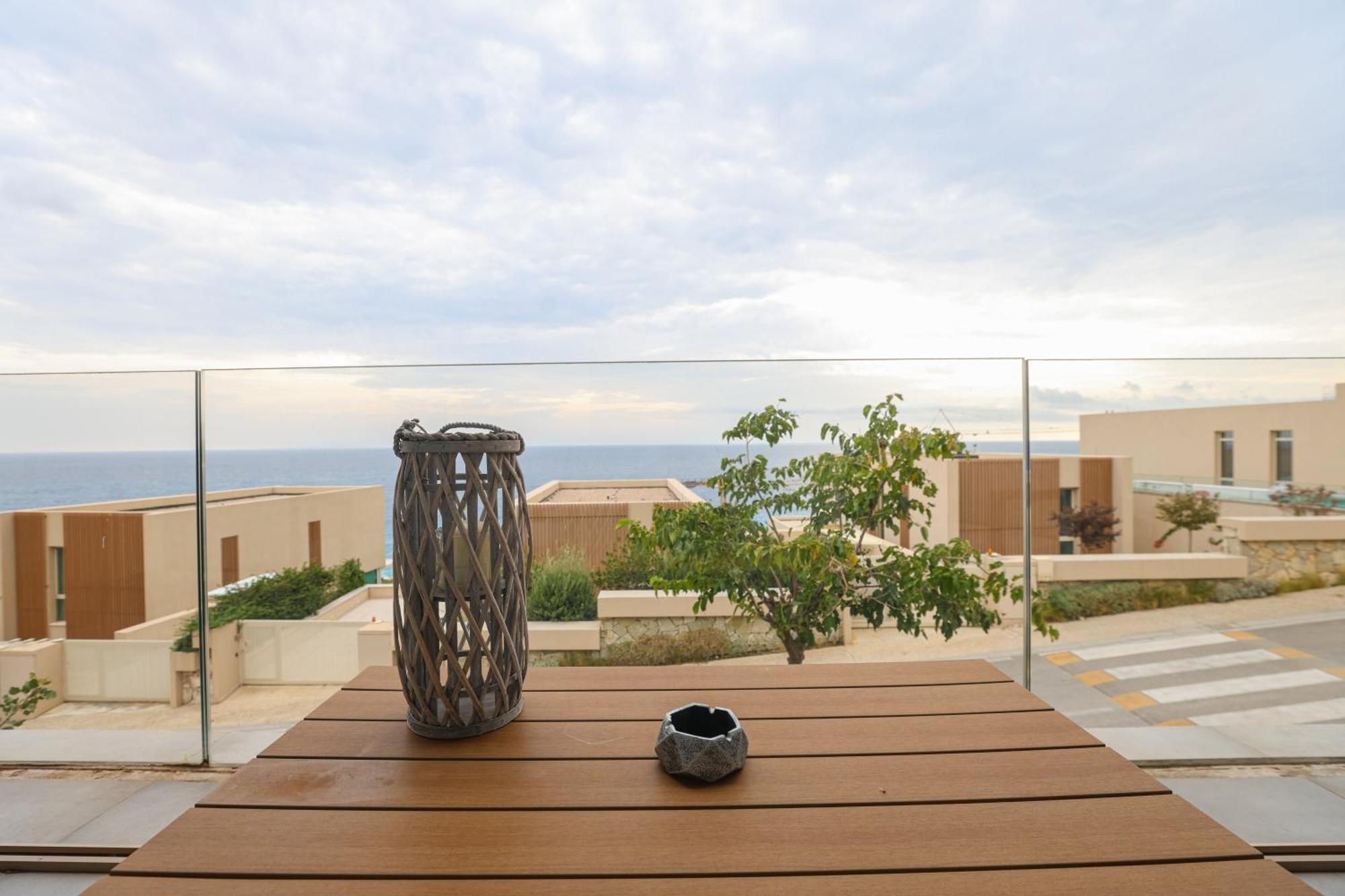 Green Coast Resort & Residences 94 Palasë Exterior foto